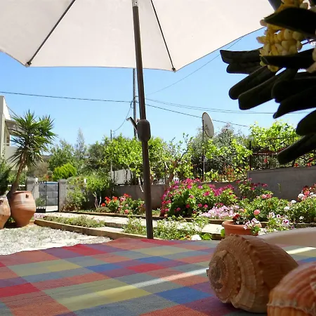 By The Sea Apartment Kato Daratso