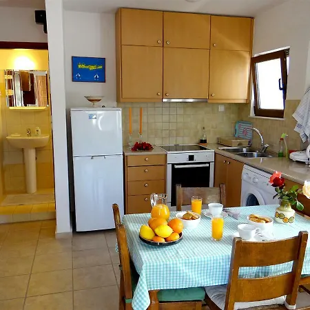 Apartment By The Sea Kato Daratso